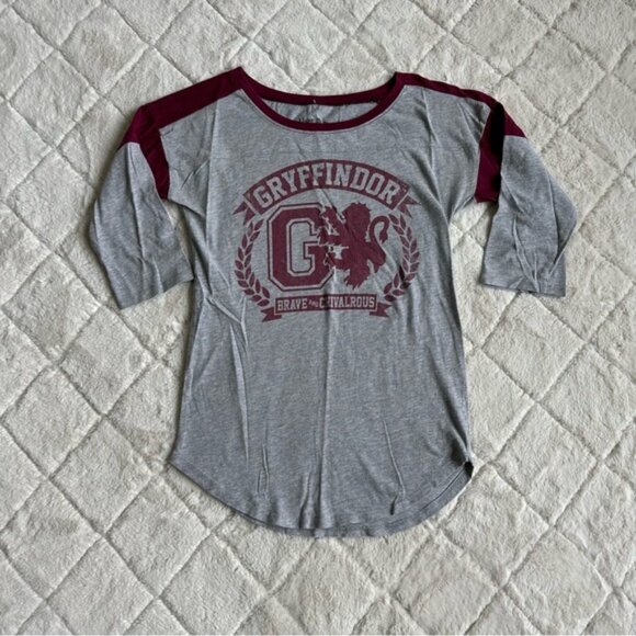 Harry Potter | Gryffindor Maroon & Gray 3/4 Sleeve Athletic Raglan | Size Small - Picture 2 of 8